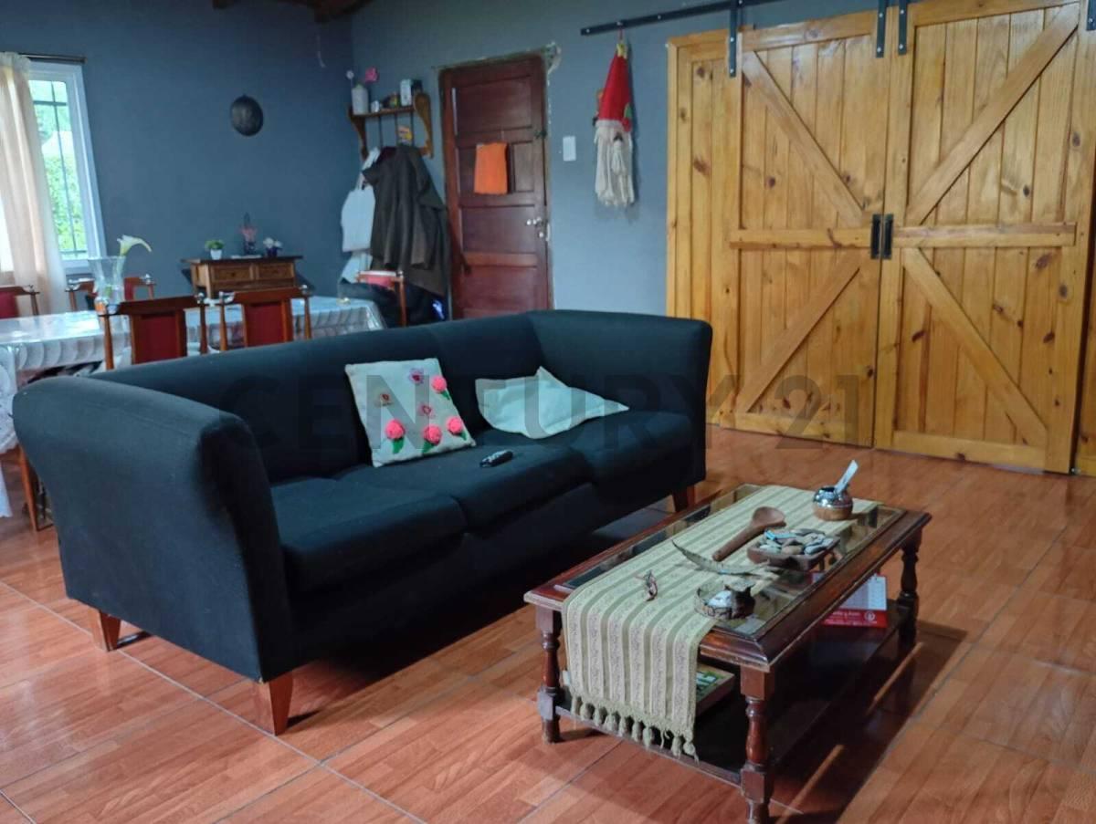 Foto de CASA CON JARDIN EN ALEJANDRO KORN, PARTIDO SAN VICENTE., imagen 2