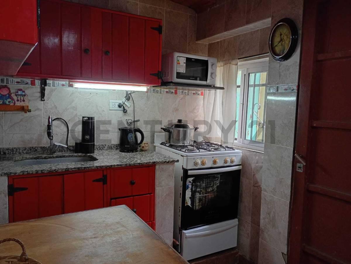 Foto de CASA CON JARDIN EN ALEJANDRO KORN, PARTIDO SAN VICENTE., imagen 4