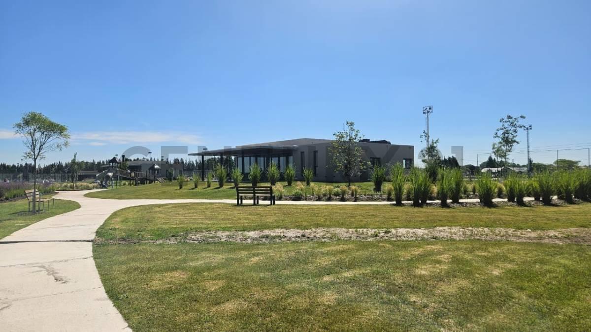 Foto de Lote en Barrio Las Victorias, listo para construir la casa de tus sueños, imagen 4