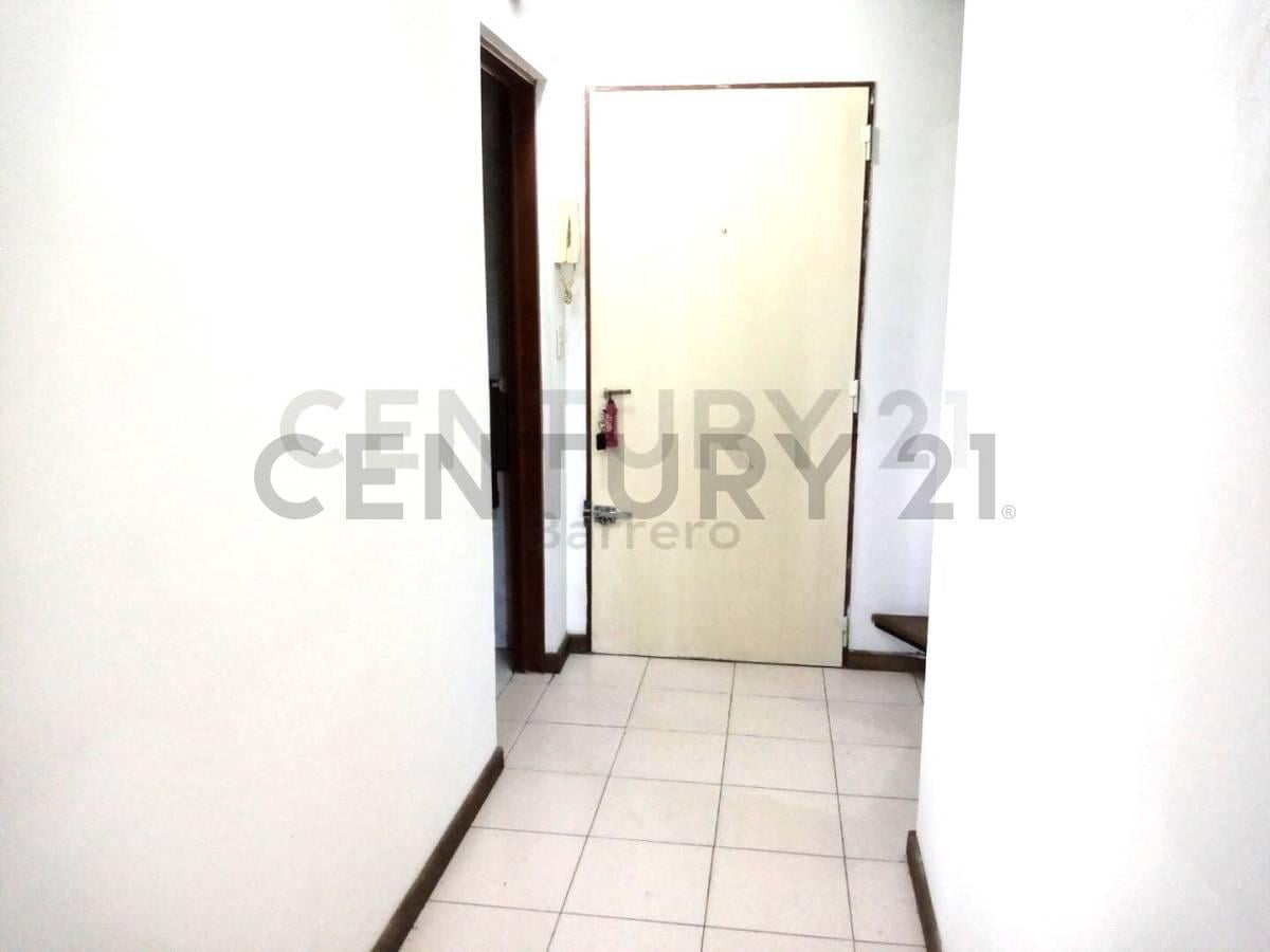 Foto de PH DEPARTAMENTO 2 AMBIENTES CON BALCÓN Y DEPENDENCIA VILLA CELINA PBA., imagen 4