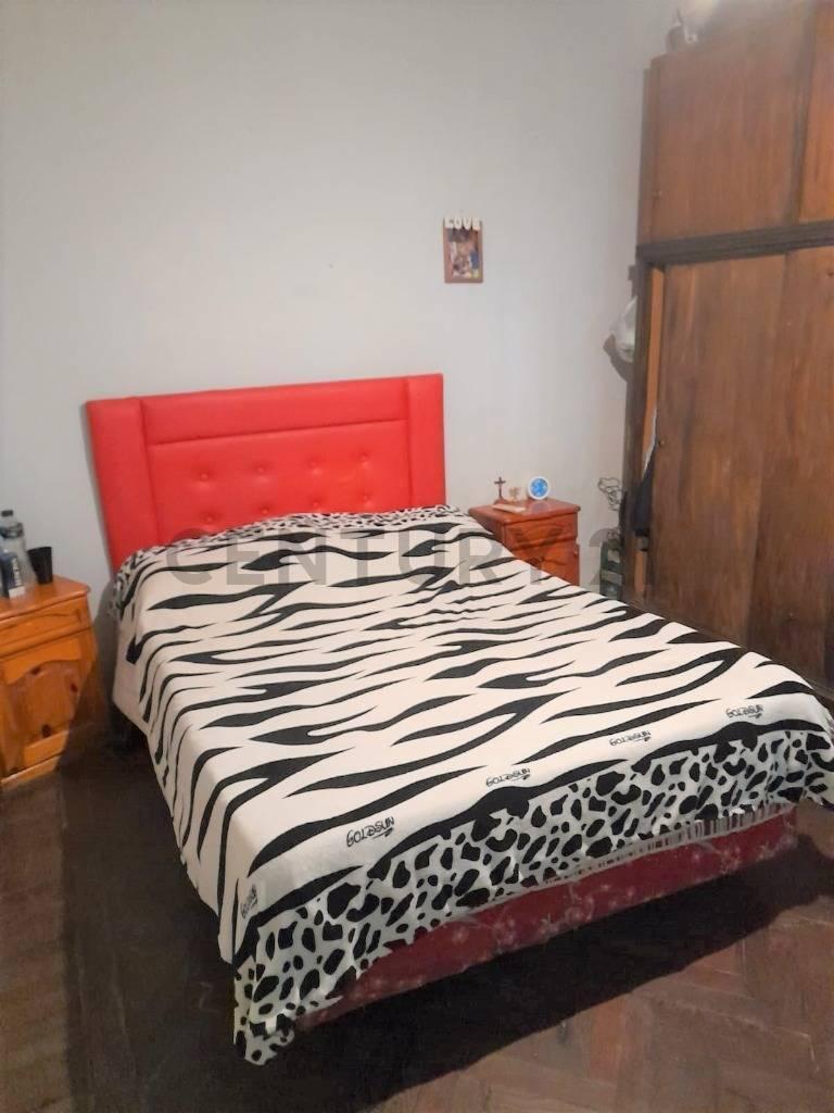 Foto de Venta PH 4 ambientes más departamento 2 amb. Independiente., imagen 2