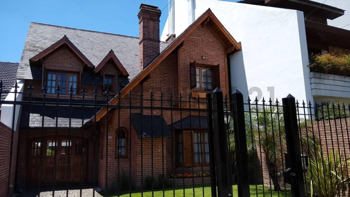 Foto de VENTA CASA DE 5 AMBIENTES en RAMOS MEJIA, imagen 1