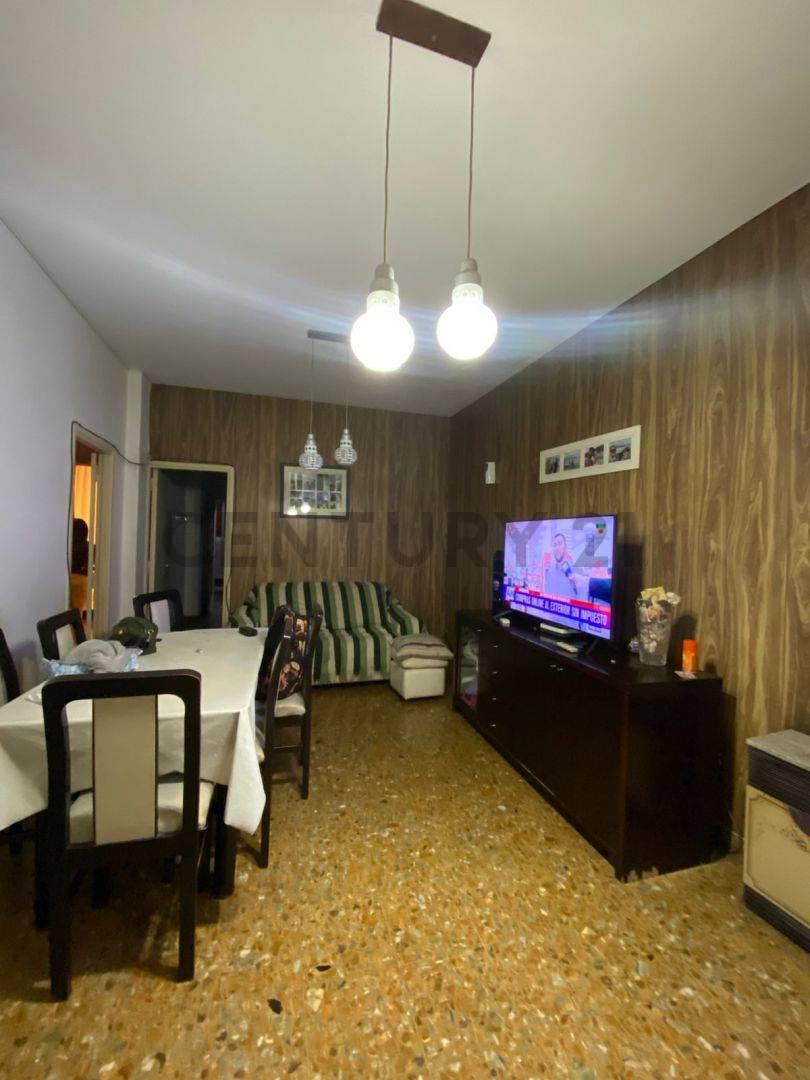 Foto de Departamento 5 AMBIENTES 4 DORMITORIOS en Villa Lugano, Capital Federal, imagen 1