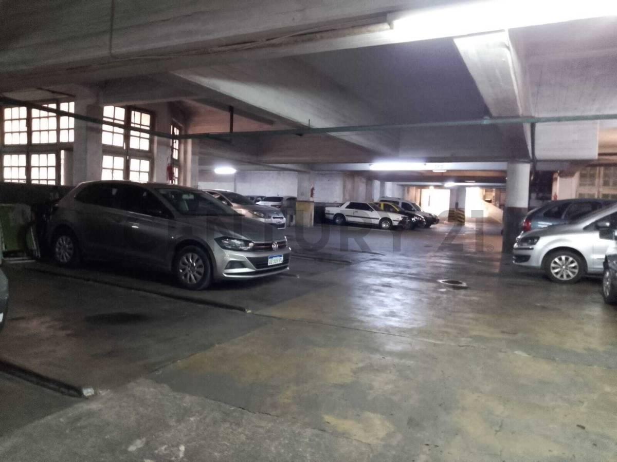 Foto de VENTA COCHERA EN FLORES, imagen 1