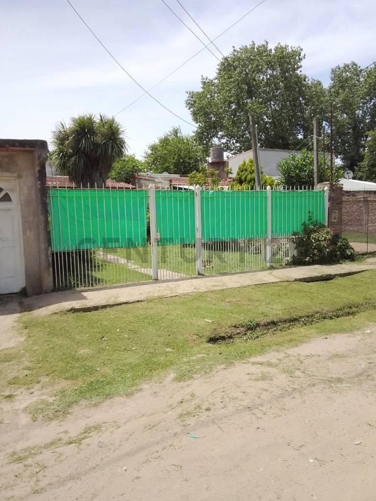 Foto de CASA DE 3 AMBIENTES EN INGENIERO ALLAN, FLORENCIO VARELA, TERRENO DE, imagen 4