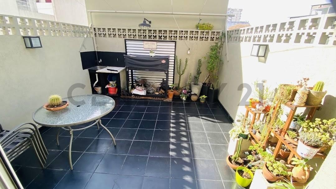 Foto de Espectacular PH al Frente en Villa General Mitre: 76m² de Terraza, imagen 1