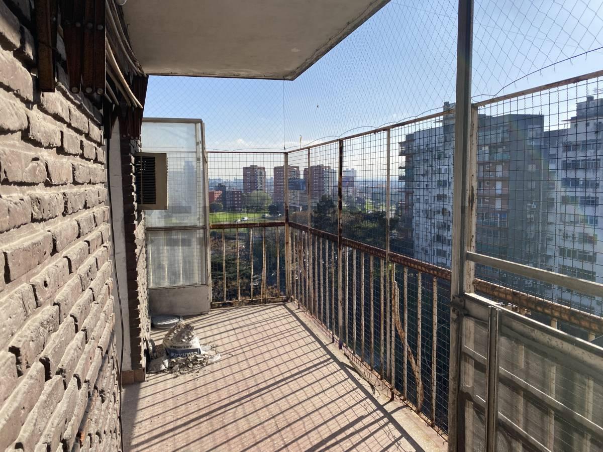 Foto de VENTA DEPARTAMENTO DE 4 AMBIENTES CON BALCÓN - VILLA CELINA, imagen 4