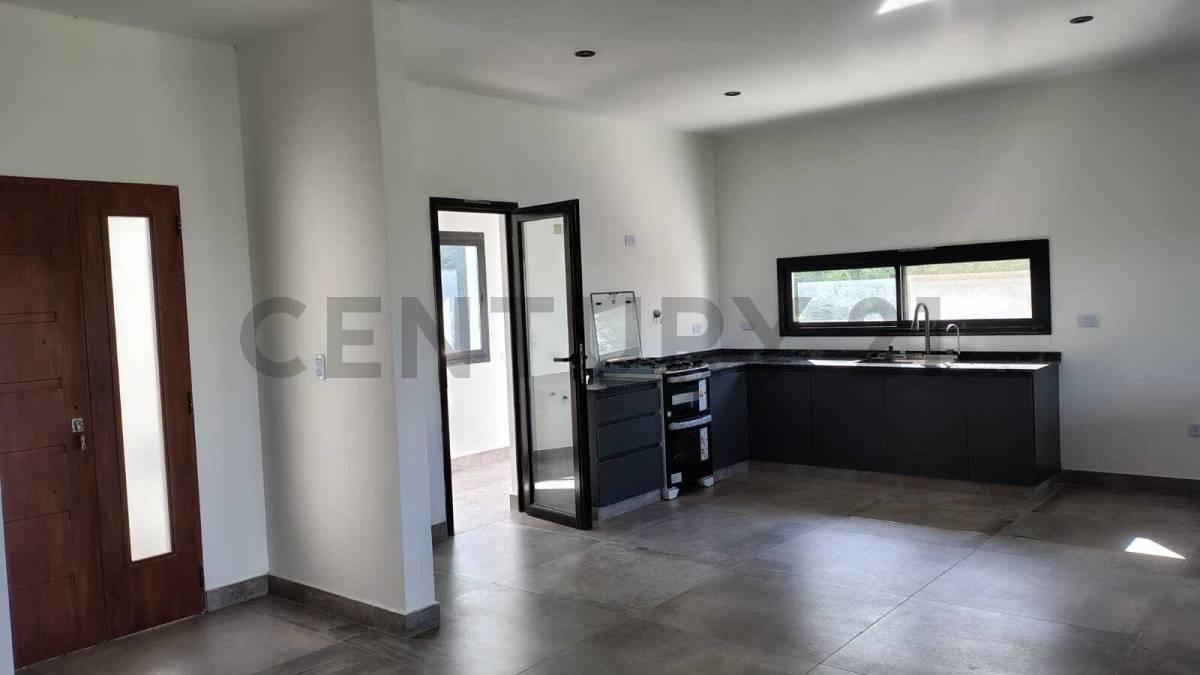 Foto de Casa 4 de ambientes en venta en Barrio San Ramon Pilar del Este lote, imagen 1