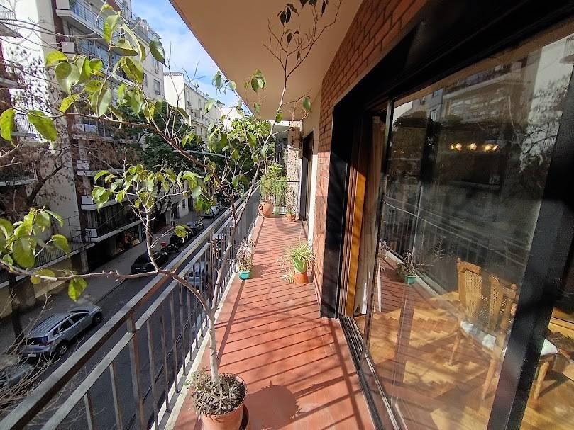 Foto de Venta - Semipiso de 4 Ambientes con Balcón al frente, Cochera y Baulera, imagen 2