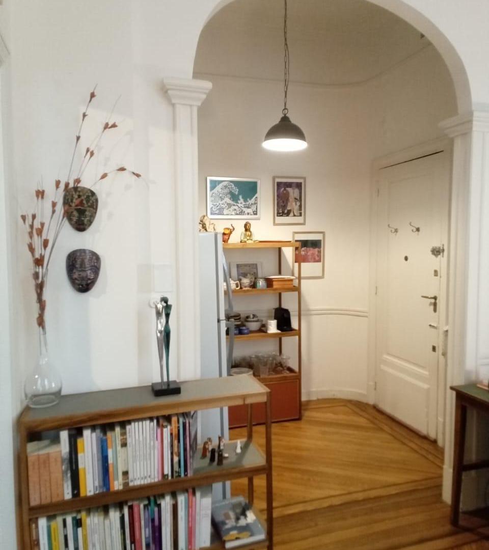 Foto de VENTA DEPARTAMENTO 2 AMBIENTES EN MONSERRAT, CON ENCANTO DE ÉPOCA EN EL, imagen 4