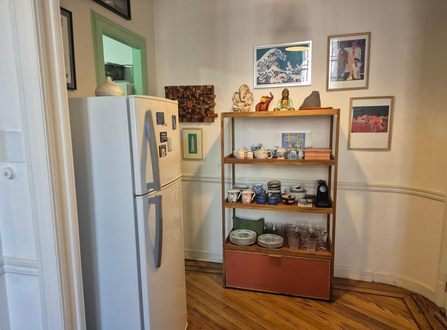 Foto de VENTA DEPARTAMENTO 2 AMBIENTES EN MONSERRAT, CON ENCANTO DE ÉPOCA EN EL, imagen 5
