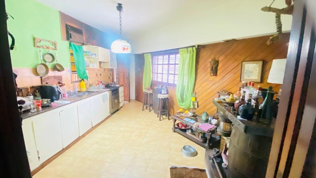 Foto de LOTE PROPIO CASA DE 145m2 4 AMB CON TERRAZA, COCHERA., imagen 4