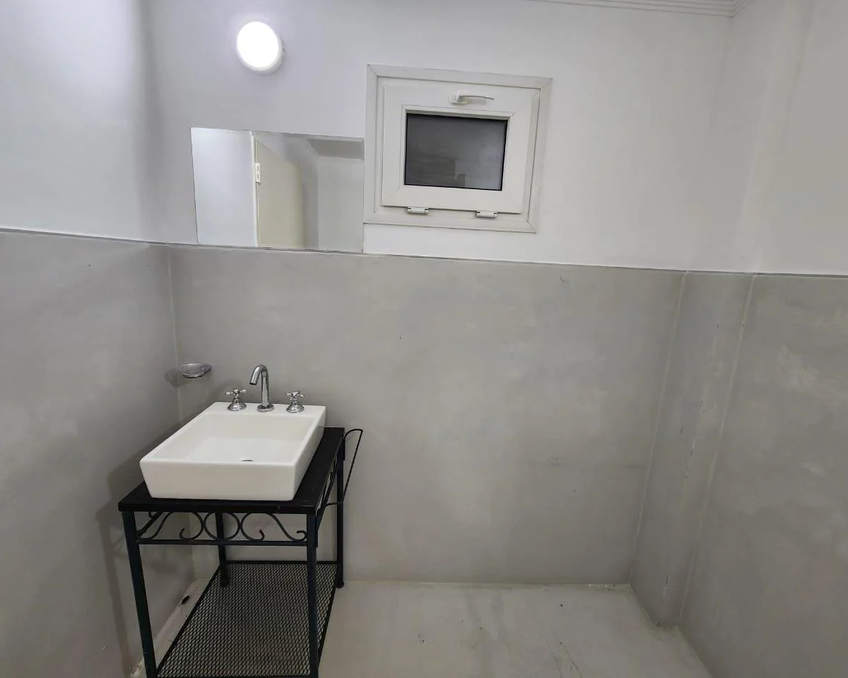 Oficina en Venta en Recoleta. Oportunidad, Reciclada. 4