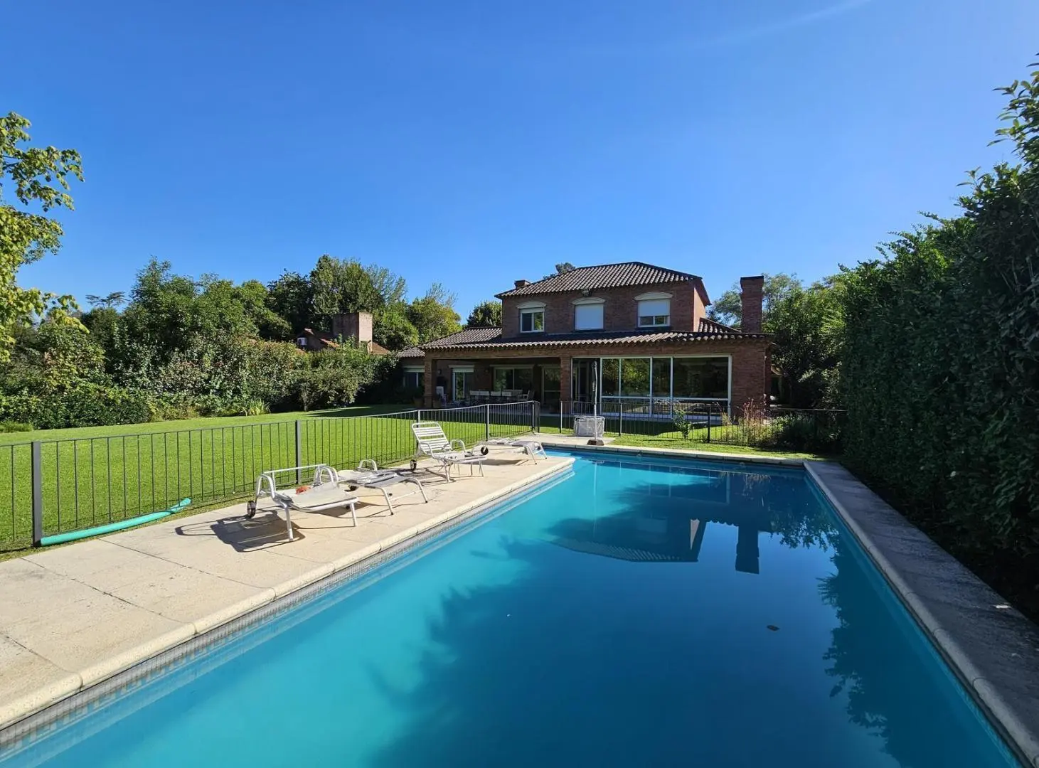 Casa en Venta en Martindale CC 6 Ambientes 2