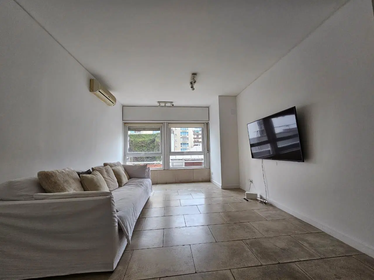 Departamento en Alquier Palermo Chico con Cochera Fija y Pileta 2