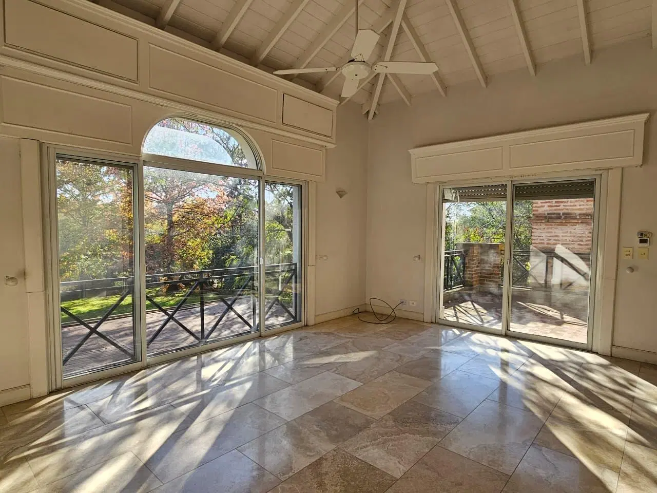 Casa en venta en Martindale 2