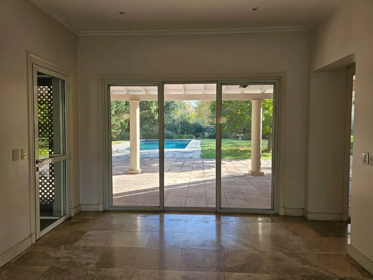 Casa en venta en Martindale 5
