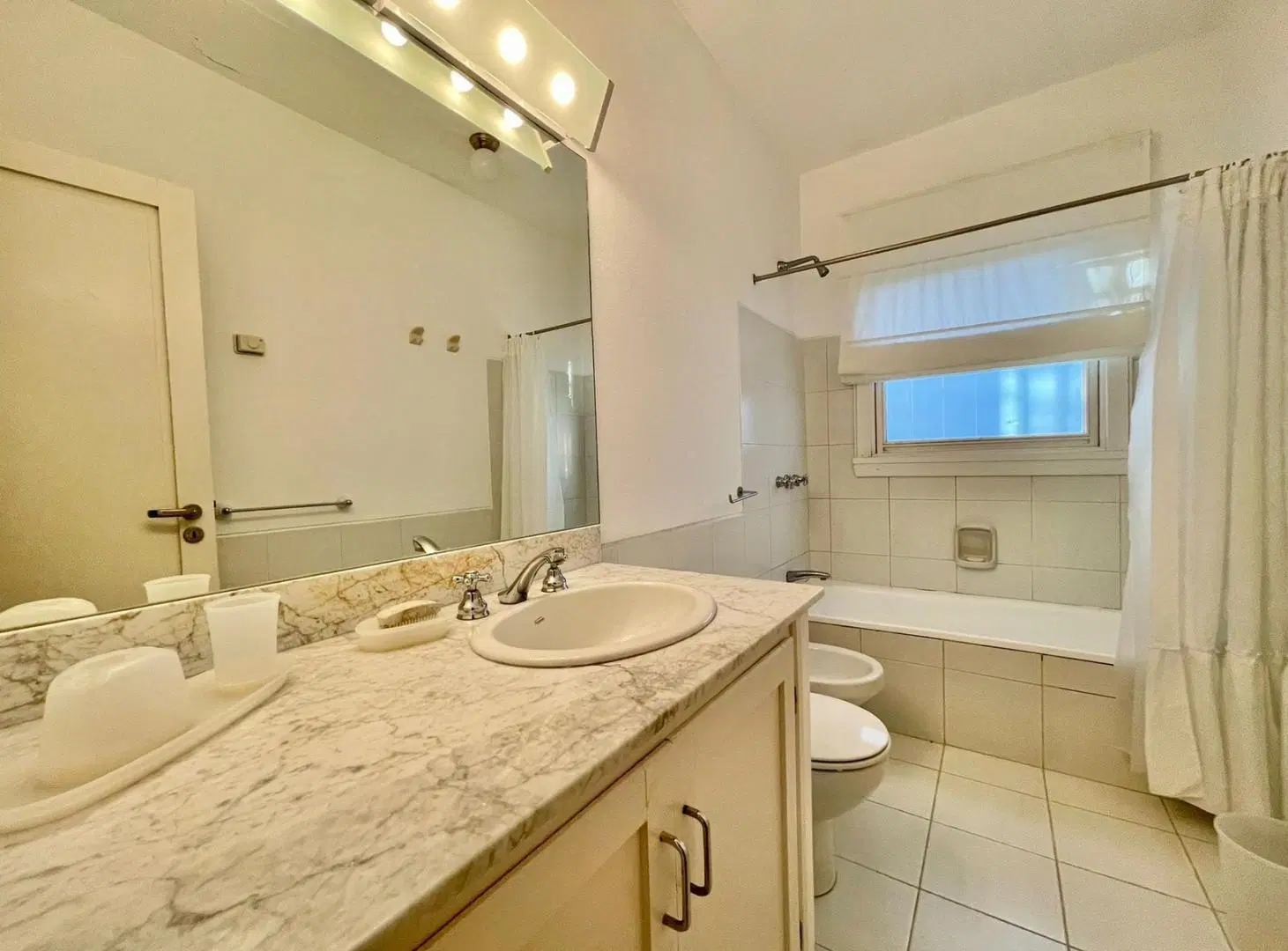 Casa en venta en laguna Blanca 4