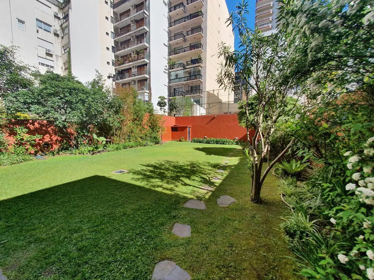 Venta departamento Palermo Chico con jardin 3