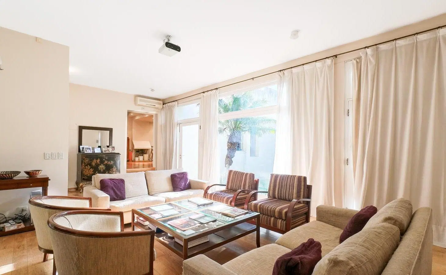 Casa en venta en Colegiales con Pileta y 2 cocheras 2