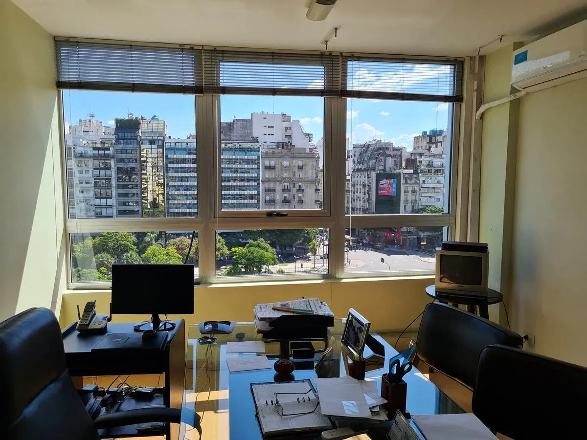 Oficina en venta Recoleta 2