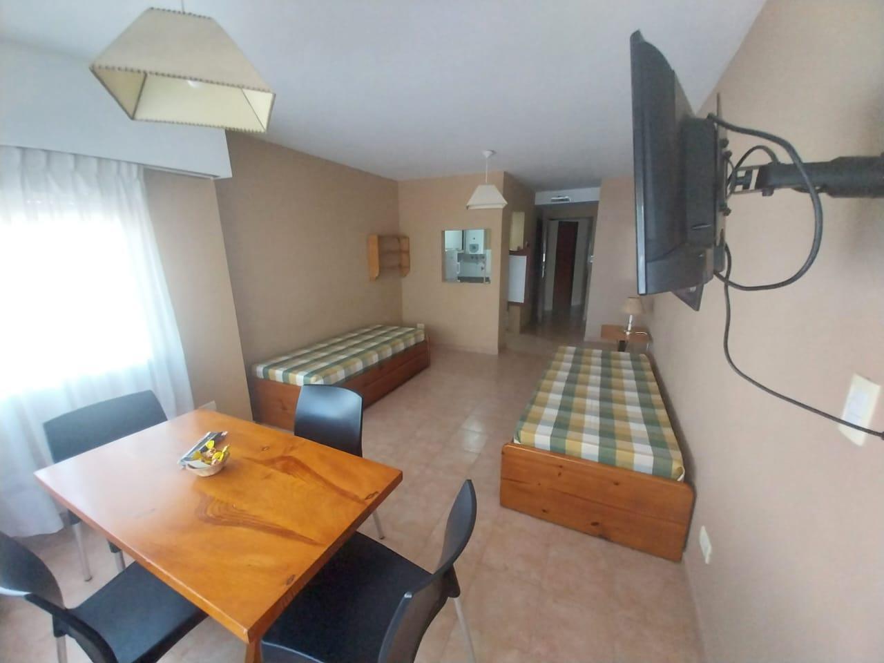 Departamento de 1 ambiente sobre la playa, Zona Centro, Villa Gesell