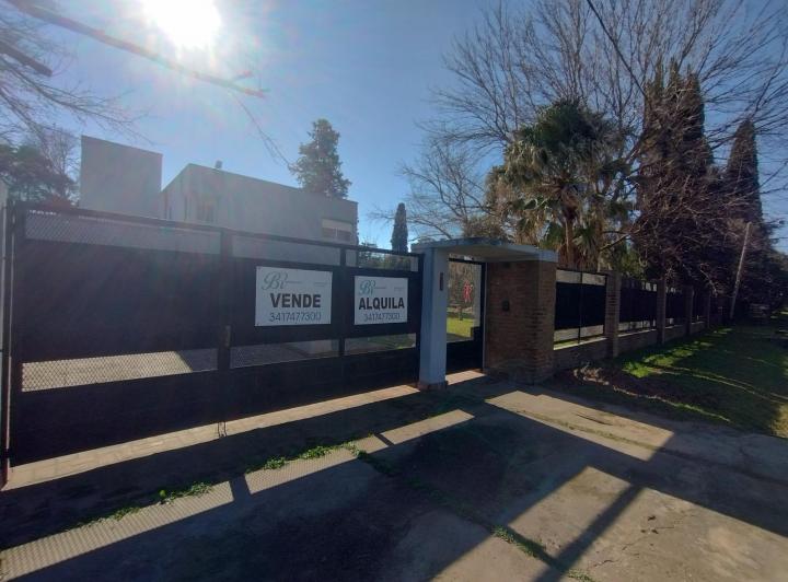 Casa de 5 dormitorios en Funes. 2