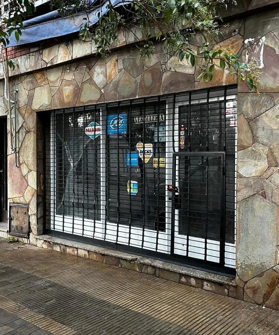Local en B° Tiro Suizo. 1