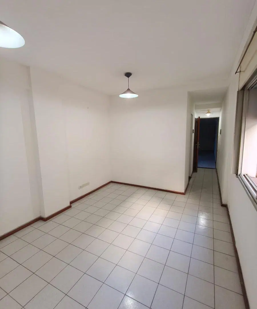 Departamento de 1 dormitorio en B° Abasto. 5