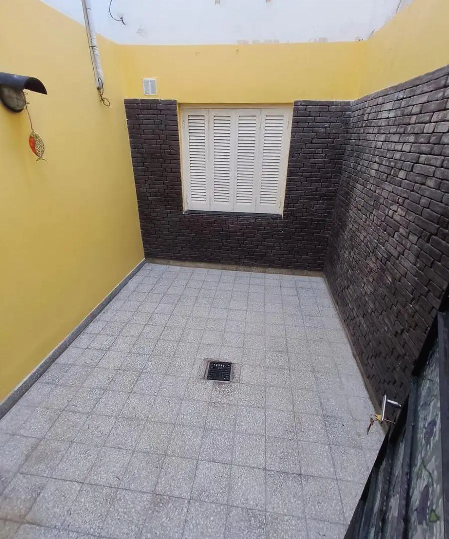 Departamento de 1 dormitorio en B° Abasto. 2