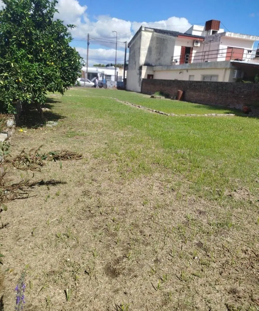 Lote en Villa Gobernador Gálvez. 5