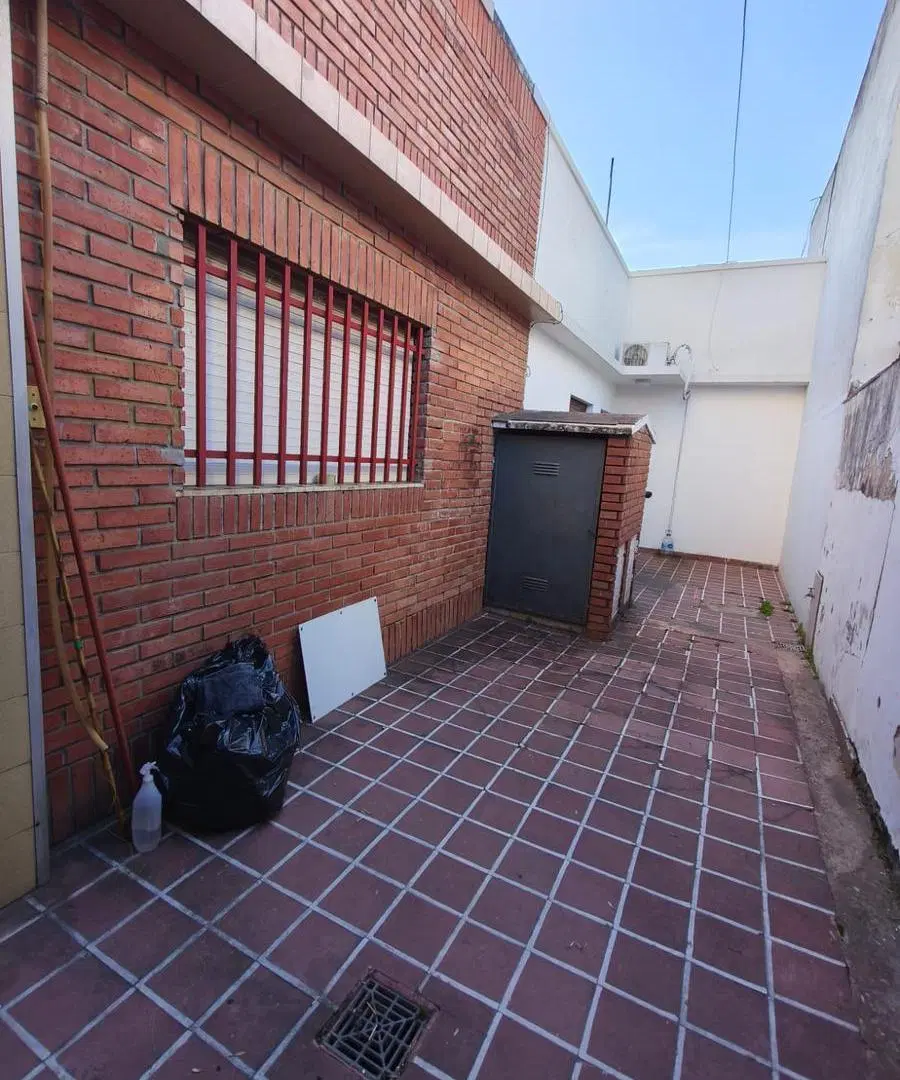 Departamento de pasillo de 2 dormitorios en Zona sur. 5