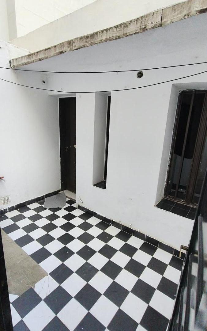 Foto de Departamento de 1 dormitorio de pasillo en Microcentro., imagen 1
