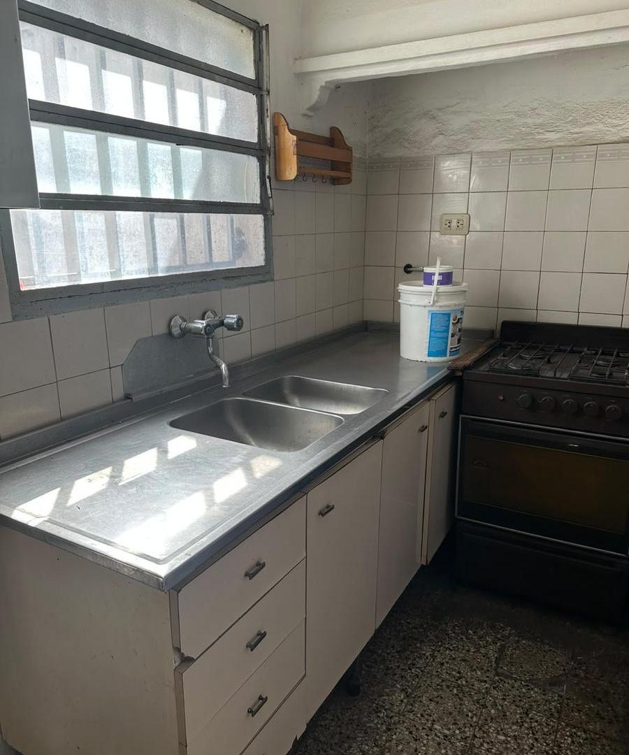 Foto de Casa de 2 dormitorios con garaje en B°Godoy, imagen 4