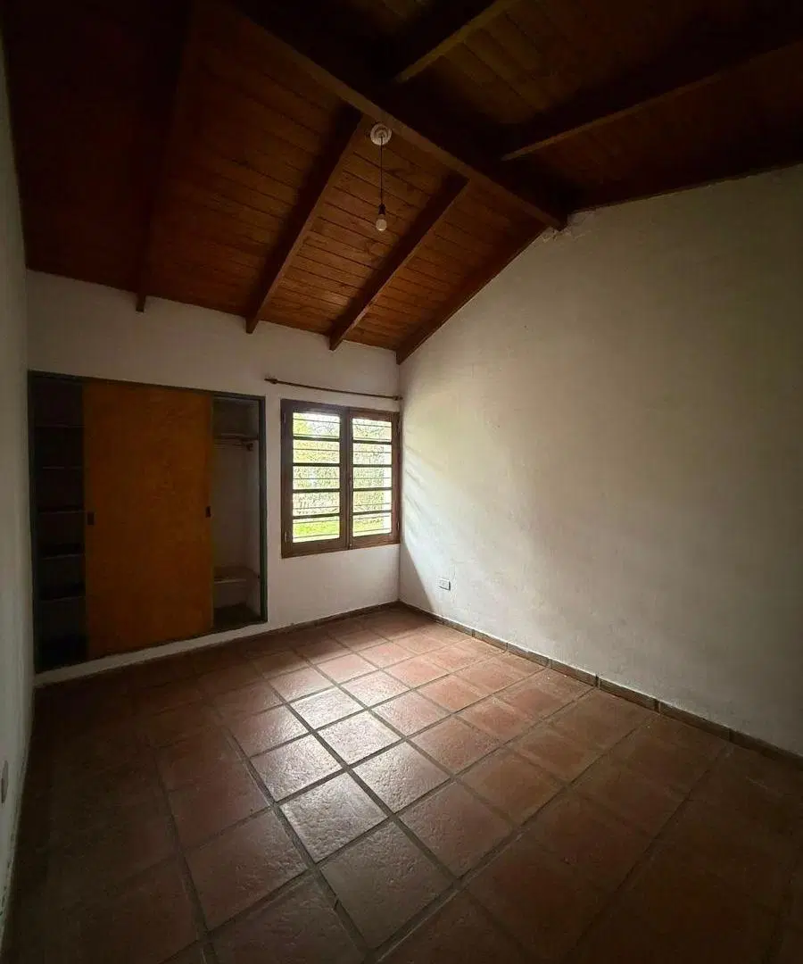 Alquilo casa villa allende 1