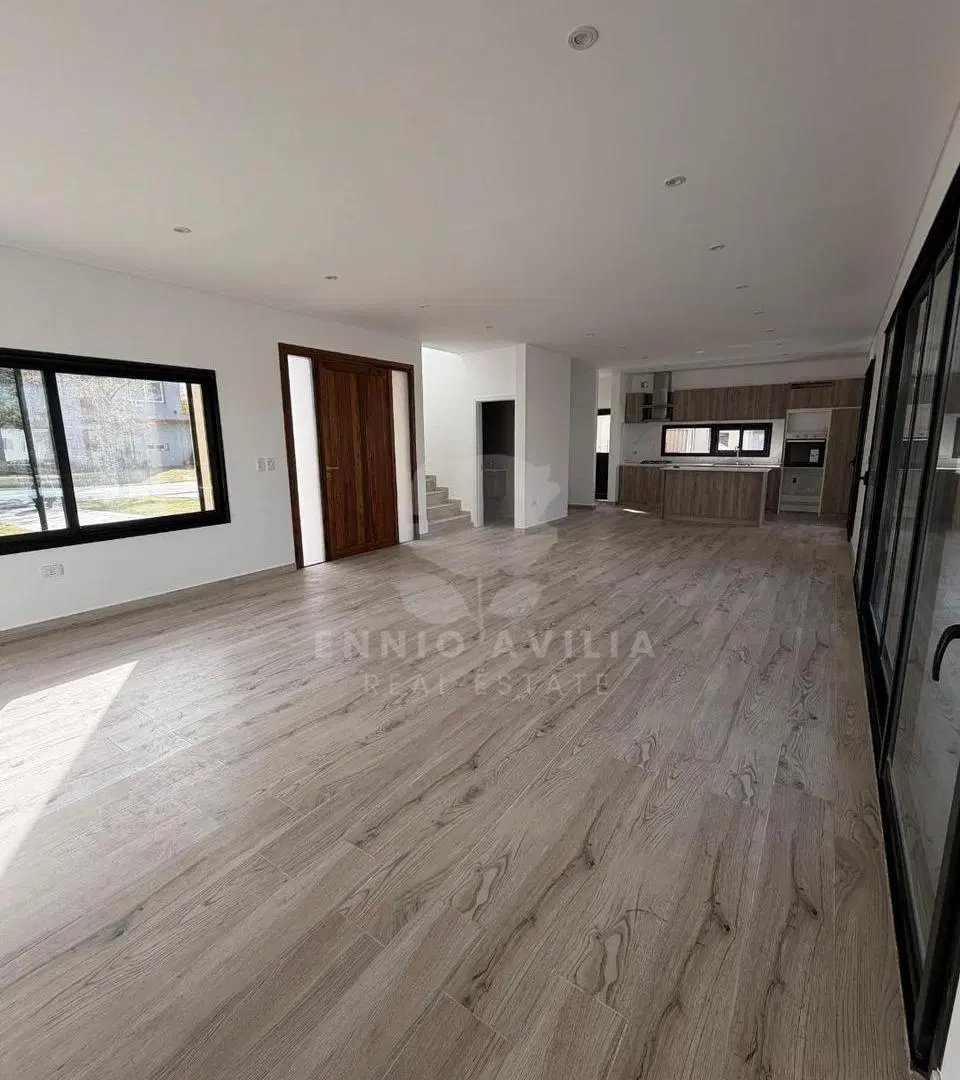 Casa en El Canton - Norte 4