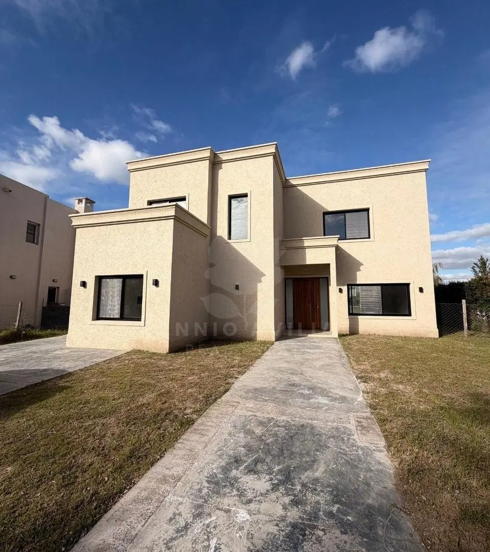 Casa en El Canton - Norte 2