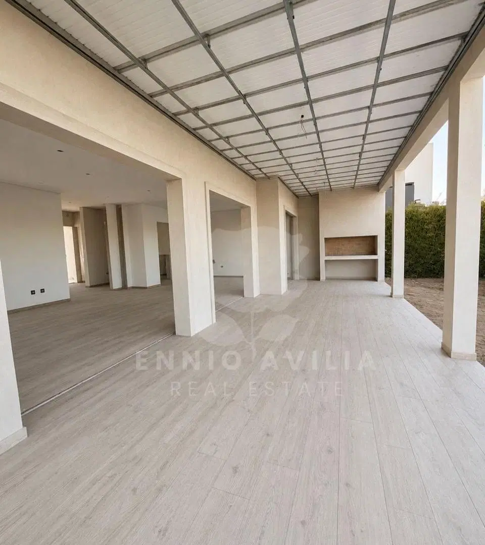 Casa en El Canton - Norte 4