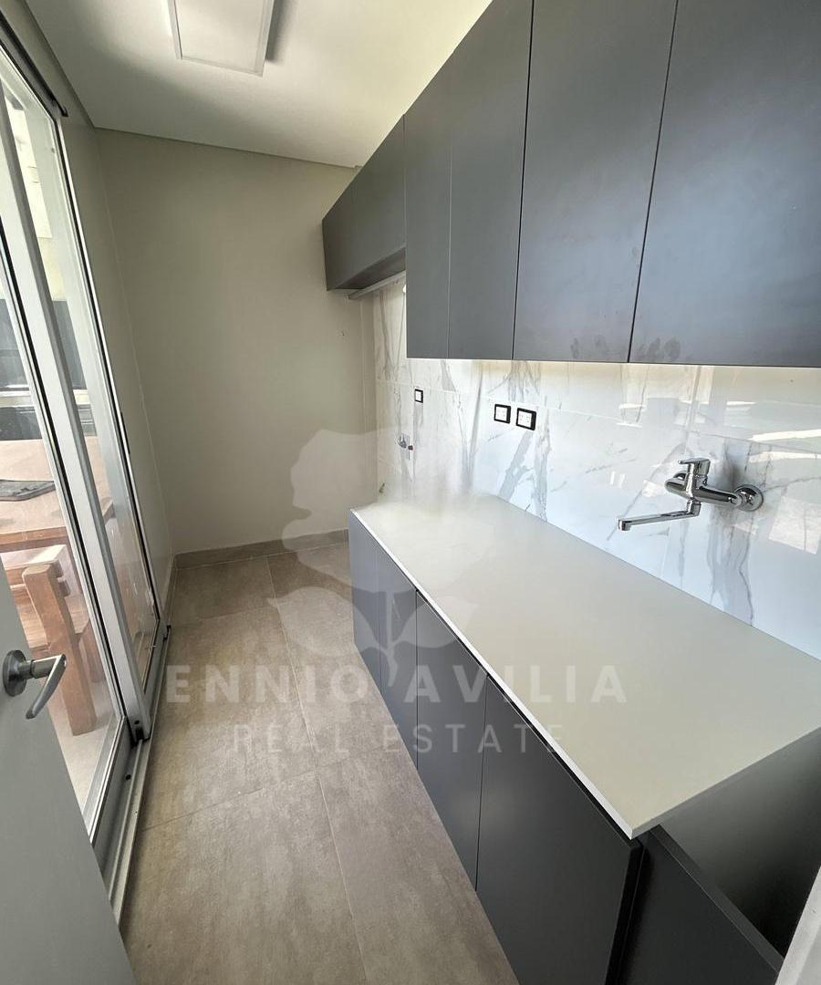 Foto de Casa en Venta en Derqui, imagen 1