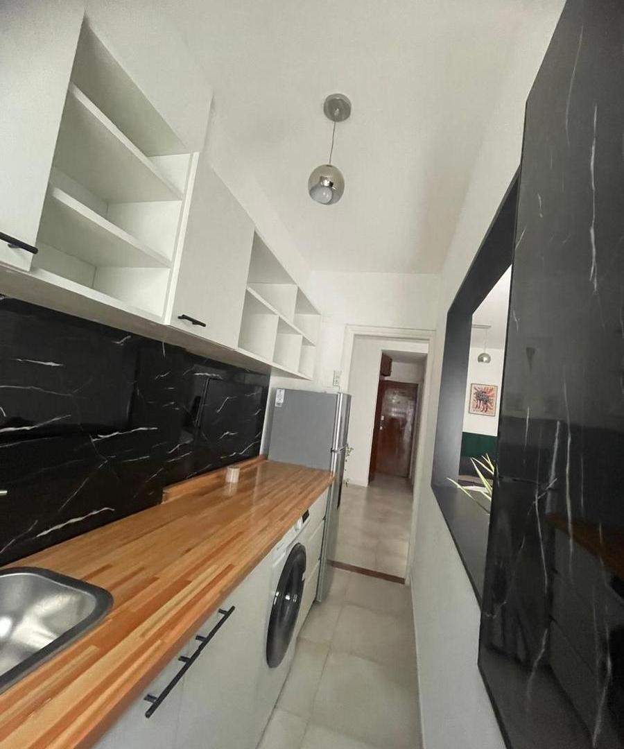 Foto de 1 AMB CON BALCON A LA CALLE - RECICLADO Y AMOBLADO, imagen 2