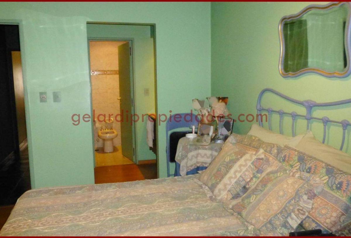 Venta Piso Departamento 4 Dorm. Centro Bahia Blanca 2