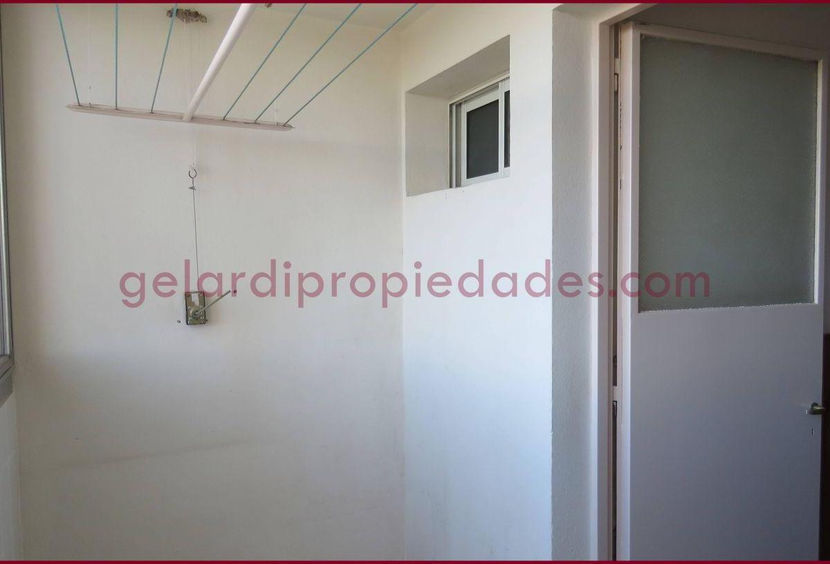 Departamento Venta 3 Tres Dorm. Semipiso Centro Estomb 5