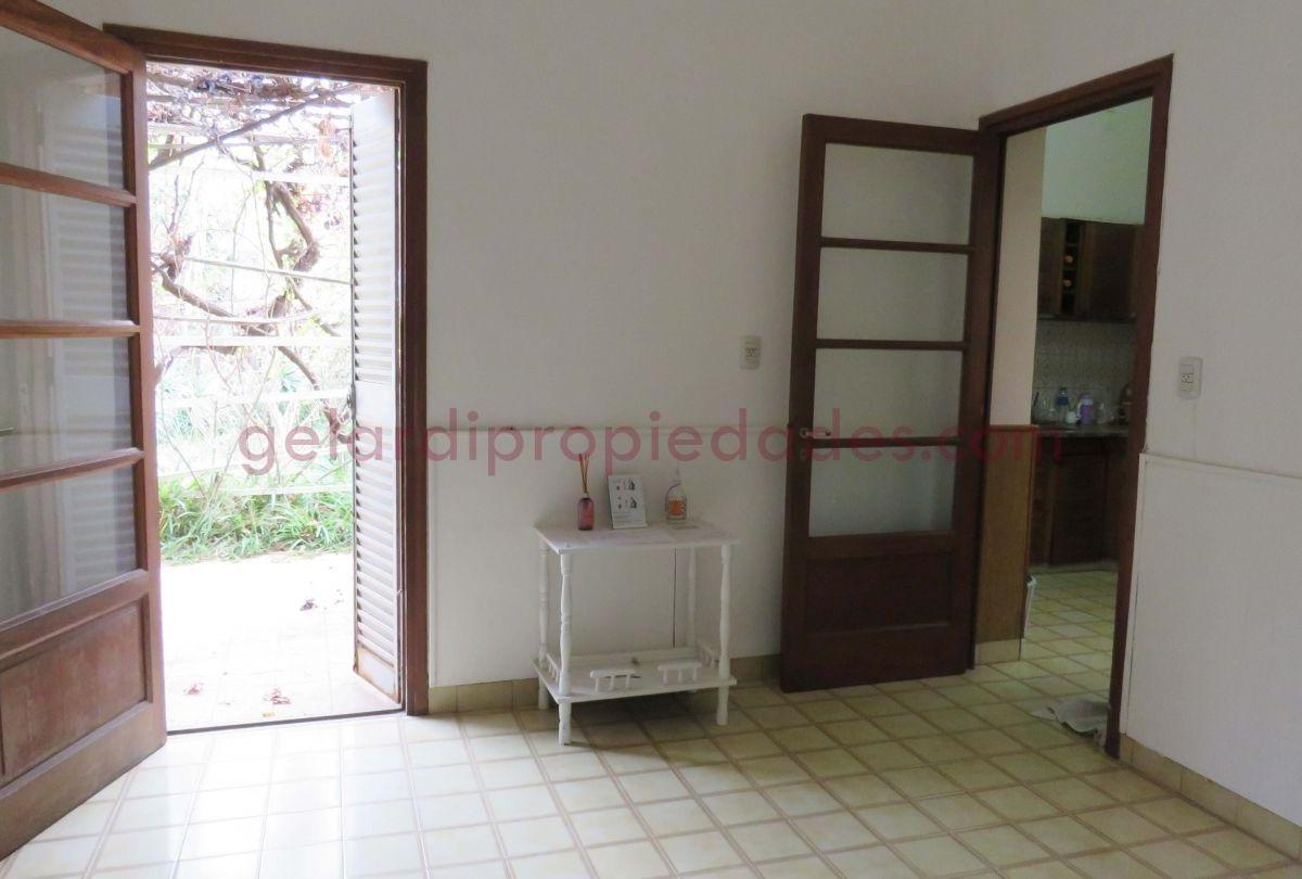 Casa Venta Centro Bahia Blanca Tres Dorm. 5