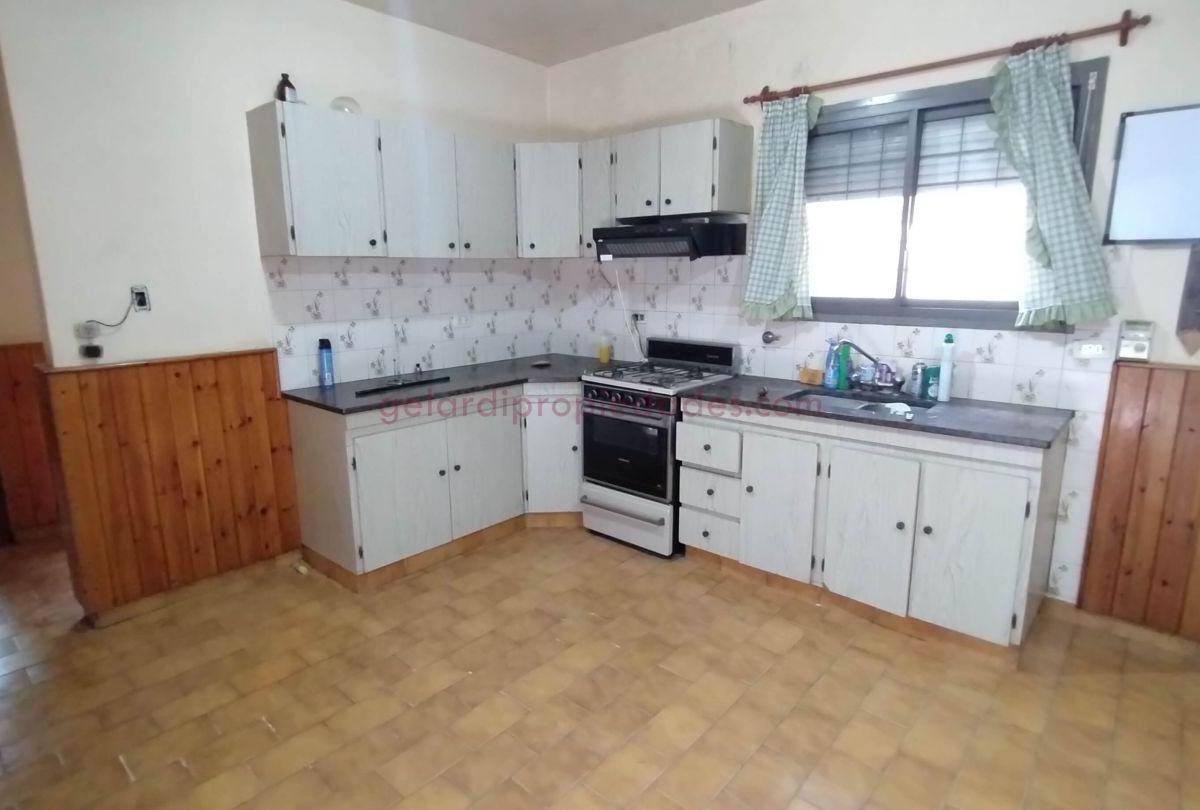 Casa Venta Tres Dorm. Bahia Blanca Pileta Pacifico 3