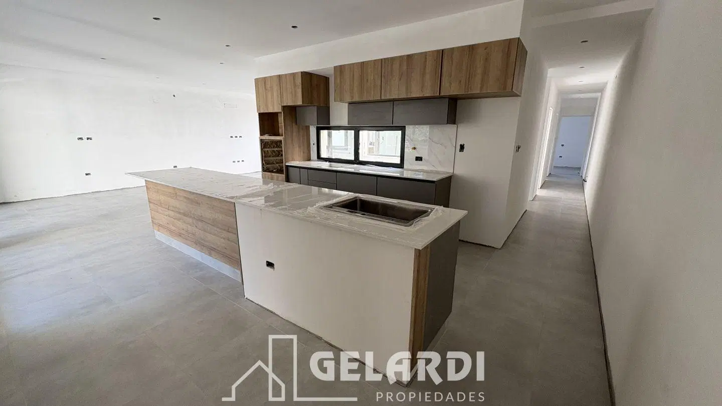 Casa estrenar 3 dorm garage patio Molina Campos Bahia Blanca 3