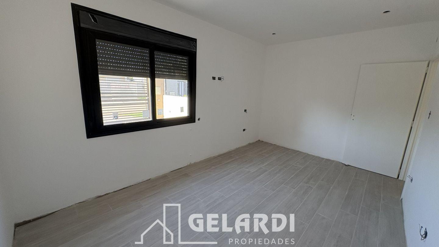 Casa estrenar 3 dorm garage patio Molina Campos Bahia Blanca