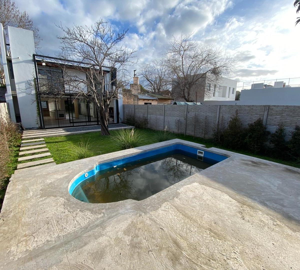 Venta de Casa 3 Dorm., Villa Elisa, La Plata 4