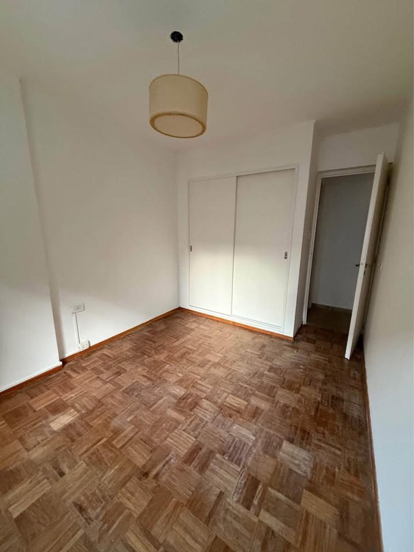 Departamento de dos dormitorios en venta, La Plata