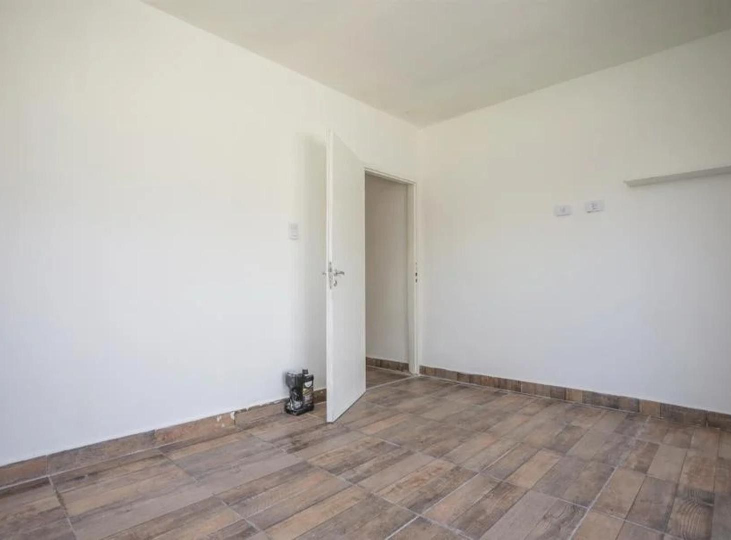 Foto de Venta de CASA TRES dormitorios, La Cándida, La Plata, imagen 1
