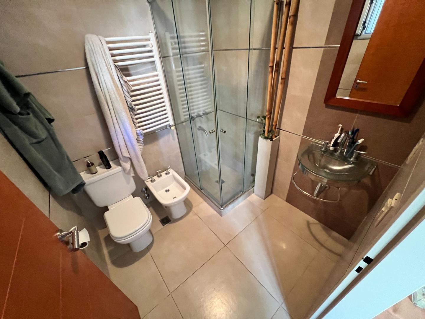Foto de Casa de 6 dormitorios en venta en Haras del Sur I, La Plata, imagen 4